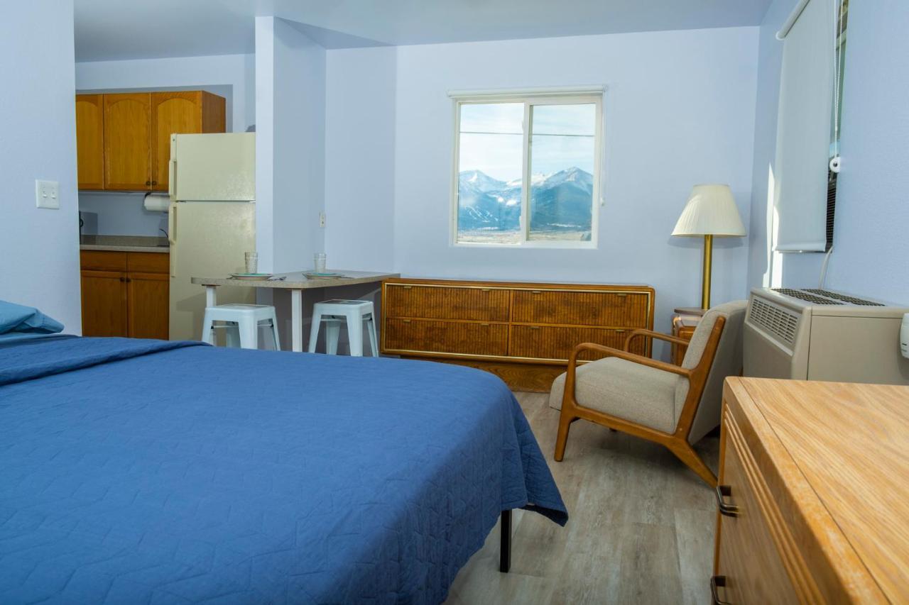 Dark Sky Suites Westcliffe ภายนอก รูปภาพ